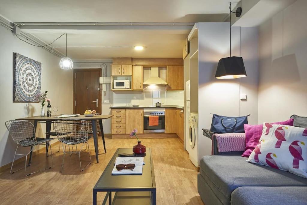 Bebarceloner Sant Andreu Apartments - 1 Bedroom Eksteriør billede
