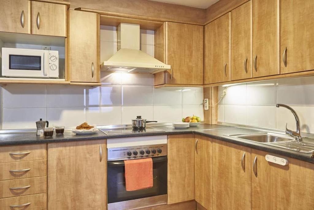 Bebarceloner Sant Andreu Apartments - 1 Bedroom Eksteriør billede